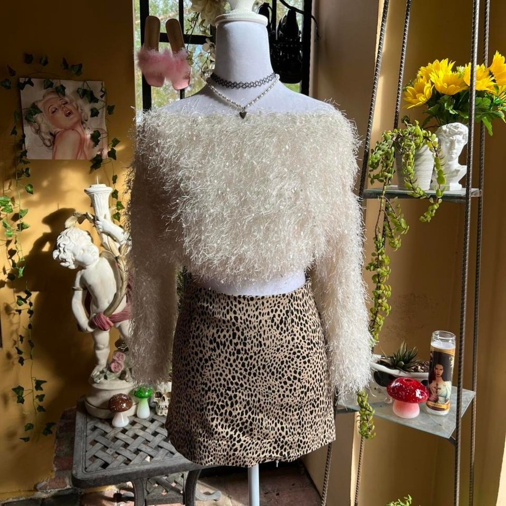 brandy melville leopard animal print mini skirt